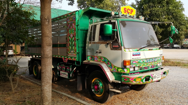 ขาย isuzu ร็อกกี้ 195 ใหม่เอี่ยม มือเดียว ขาย isuzu ร็อกกี้ 195 ใหม่เอี่ยม มือเดียว