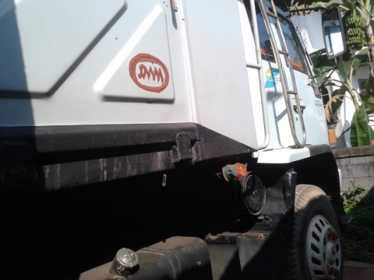 สิบล้อ2เพลาดั้ม อีซูสุ  240  แรงม้า  ระบบลากพ่วง  แท้  เดิมๆ  ห้างแท้ สวยมากๆ  เล่ม...พร้อม