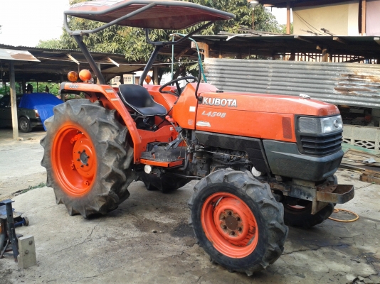 ึคูโบต้าL4508พร้อมผานและเล่มทะเบียน0839803187