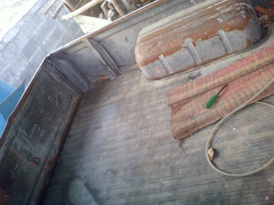 ขายรถดั้สสัน มีเอกสาร  ขาดต่อ  รุ่นพิเศษ 4 ขอ  เครื่องยนต์โซล่า