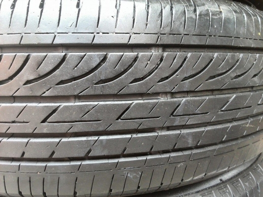 ขายยาง BRIDGESTONE GR-90 195-65-15 ปี12 ดอกหนา เนื้อนิ่ม ชุดละ 4,400 บาท