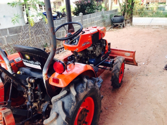 คูโบต้าRT 140 PTO สภาพสวยสด มีภาพวีดีโอ เครื่องดีเดิม ราคา 125,000 บาท แรงพร้อมใช้สภาพสวยทั้งคัน พร้