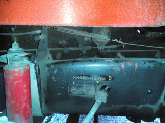 รถบรรทุก 6 ล้อ HINO KM 540 เครื่อง 110 แรงม้า รถบรรทุก 6 ล้อ HINO KM 540 เครื่อง 110 แรงม้า