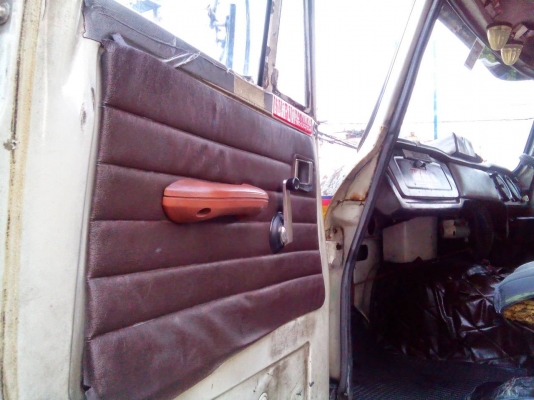 รถบรรทุก 6 ล้อ HINO KM 540 เครื่อง 110 แรงม้า รถบรรทุก 6 ล้อ HINO KM 540 เครื่อง 110 แรงม้า