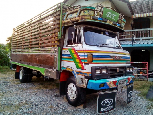 รถบรรทุก 6 ล้อ HINO KM 540 เครื่อง 110 แรงม้า รถบรรทุก 6 ล้อ HINO KM 540 เครื่อง 110 แรงม้า