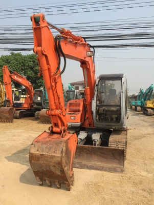 รถขุดเก่าญี่ปุ่น Kobelco SK60-2 มีไลน์หัวเจาะ ใบมีดัน