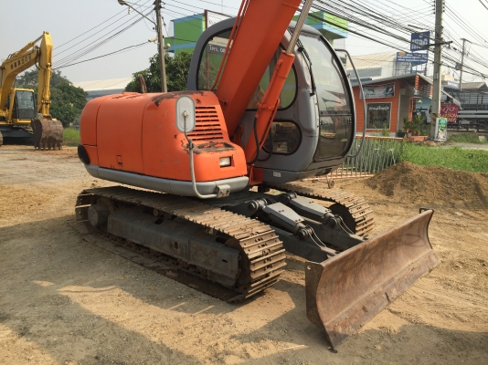 รถขุดเก่าญี่ปุ่น Kobelco SK60-2 มีไลน์หัวเจาะ ใบมีดัน