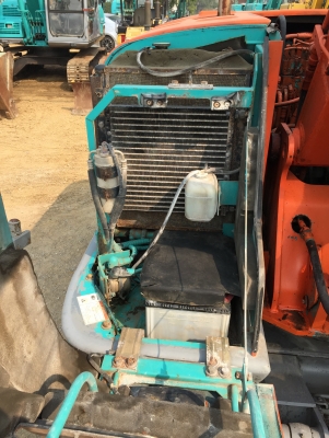 รถขุดเก่าญี่ปุ่น Kobelco SK60-2 มีไลน์หัวเจาะ ใบมีดัน