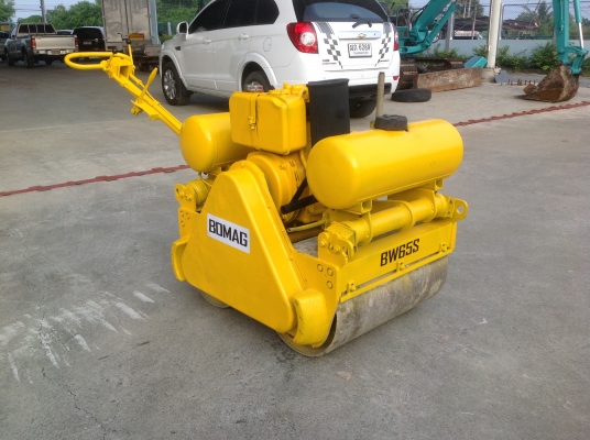 ขายรถบดBomagรุ่นBw123Acมือสองญี่ปุ่นมีใบอินวอย