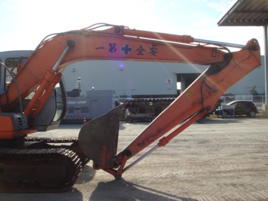 รถขุดเก่าญี่ปุ่น Hitachi EX120-5E อาร์มพิเศษ มีไลน์หัวกระแทก รถปี1999 มาถึงไทยแล้วครับ