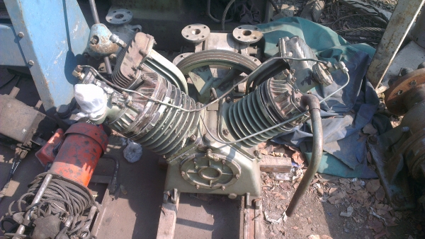 Sell> ขายหัวปั้มลม 20 แรงม้า พร้อมใช้งานได้ เช็คเรียบร้อยหมดแล้วครับ