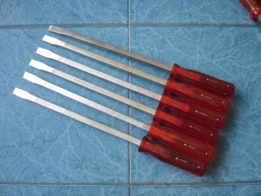 ไขควงปากแบน ตราตา made in Germany