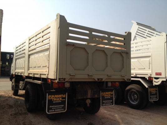 มี 2 คัน 10 ล้อ FUSO เครื่อง แดวู DE12 260 แรงม้า และ 6D16 เทอร์โบ รถขายตามสภาพ พร้อมใช้ มีเล่มทุกคัน กระบะดั้มพ์ดิน ยาว 6 เมตร กว้าง 2.50 เมตร ดั้มพ์ดิน ขายตามสภาพ หรือ ให้เก็บงานใหม่ได้ค่ะ