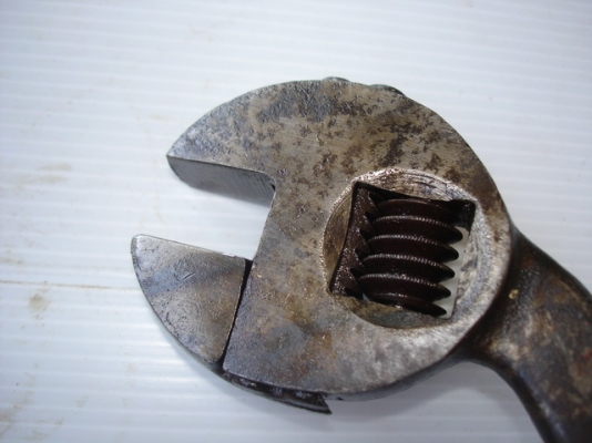 ประแจเลื่อน ทรงสเปิร์ม 8 นิ้ว made in Germany