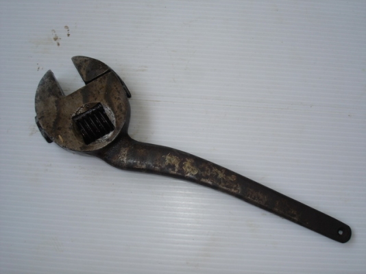 ประแจเลื่อน ทรงสเปิร์ม 8 นิ้ว made in Germany