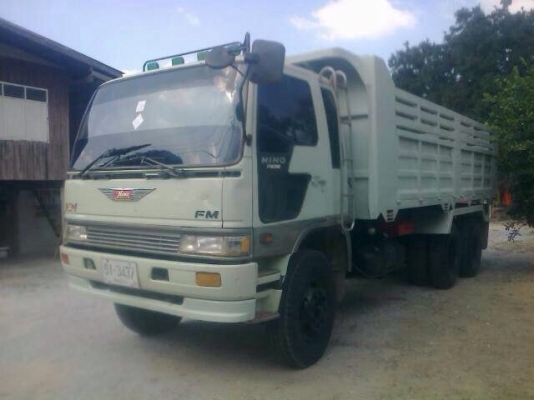 ขายรถบรรทุกสิบล้อดัมพ์ HINO 3M วางเครื่อง P11-320 แรง ปี 39 ยางใหม่ แอร์พร้อมกระจกไฟฟ้า กระบะดัมพ์สามมิตร ทะเบียนพร้อม