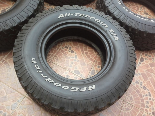 ขายยาง bf a/t 265/75/16 ปี 10  1 ชุดครับ ราคาเบาๆ