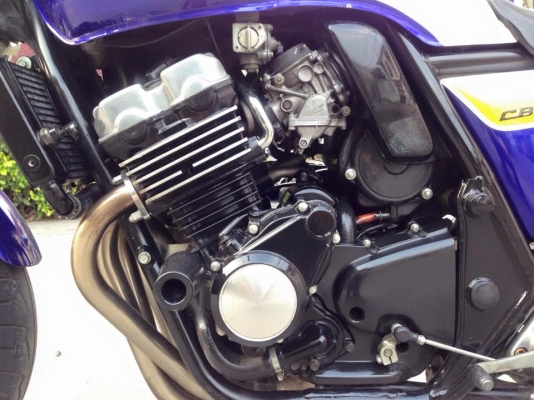 CB 400 ปี95 vr สพม 64500 บาท รับซื้อขายแลกเปลี่ยนคับ CB 400 ปี95 vr สพม 64500 บาท รับซื้อขายแลกเปลี่ยนคับ