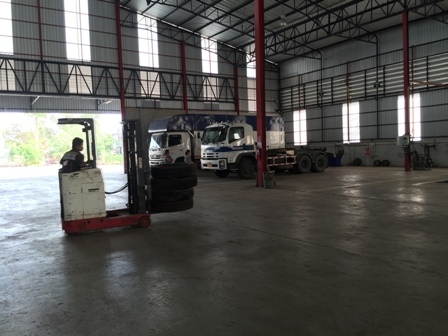 ศูนย์บริการรถบรรทุกจำหน่ายยางรถบรรทุก BRIDGESTONE,MICHELIN,HANKOOK,DEESTONE,HIHERO,OTANI,ADVANCE,ยางรถตัก,ยางตัน,ยางรถฟอร์คลิฟท์,และยางเครื่องจักรหนักต่างๆ