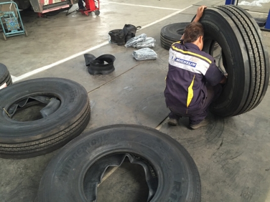 ศูนย์บริการรถบรรทุกจำหน่ายยางรถบรรทุก BRIDGESTONE,MICHELIN,HANKOOK,DEESTONE,HIHERO,OTANI,ADVANCE,ยางรถตัก,ยางตัน,ยางรถฟอร์คลิฟท์,และยางเครื่องจักรหนักต่างๆ