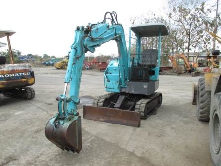 ขาย pc 28 UU ยี่ห้อ KOMATSU