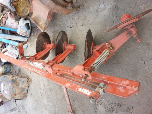 คูโบต้า KRT140 รุ่นท็อปยกล้อหลังได้...พร้อมใบมีดดันหน้า ผนา 3 พร้อมใช้งาน