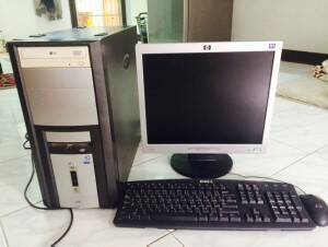 คอมพิวเตอร์ ตั้งโต๊ะ