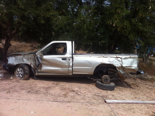 ขาย nissan frontier  ตอนเดียว td-27 เดือน พย ปี2002    50000 บาท
