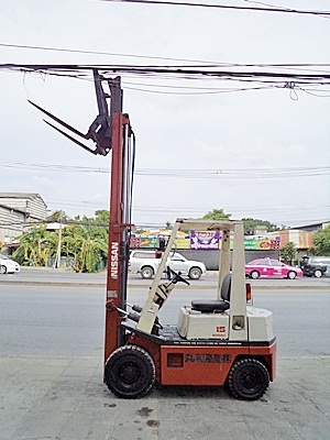 ขายรถยกนิสสัน 1.5 ตัน เครื่องเบนซิน เกียร์ออโต้ กระบอกคู่ งาเทด้ำ เสาสูง 3 เมตร ยางตันใหม่ พวงมาลัยเพาเว่อร์ สีเดิมจากนอก นำเข้าจากญี่ปุ่น ใช้งานได้ทันที ราคา140000 ขายรถยกนิสสัน 1.5 ตัน เครื่องเบนซิน เกียร์ออโต้ กระบอกคู่ งาเทด้ำ เสาสูง 3 เมตร ยางตันใหม่ พวงมาลัยเพาเว่อร์ สีเดิมจากนอก นำเข้าจากญี่ปุ่น ใช้งานได้ทันที ราคา140000