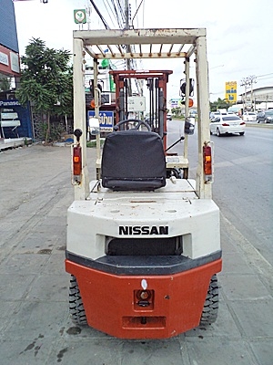 ขายรถยกนิสสัน 1.5 ตัน เครื่องเบนซิน เกียร์ออโต้ กระบอกคู่ งาเทด้ำ เสาสูง 3 เมตร ยางตันใหม่ พวงมาลัยเพาเว่อร์ สีเดิมจากนอก นำเข้าจากญี่ปุ่น ใช้งานได้ทันที ราคา140000 ขายรถยกนิสสัน 1.5 ตัน เครื่องเบนซิน เกียร์ออโต้ กระบอกคู่ งาเทด้ำ เสาสูง 3 เมตร ยางตันใหม่ พวงมาลัยเพาเว่อร์ สีเดิมจากนอก นำเข้าจากญี่ปุ่น ใช้งานได้ทันที ราคา140000