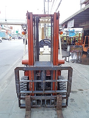 ขายรถยกนิสสัน 1.5 ตัน เครื่องเบนซิน เกียร์ออโต้ กระบอกคู่ งาเทด้ำ เสาสูง 3 เมตร ยางตันใหม่ พวงมาลัยเพาเว่อร์ สีเดิมจากนอก นำเข้าจากญี่ปุ่น ใช้งานได้ทันที ราคา140000 ขายรถยกนิสสัน 1.5 ตัน เครื่องเบนซิน เกียร์ออโต้ กระบอกคู่ งาเทด้ำ เสาสูง 3 เมตร ยางตันใหม่ พวงมาลัยเพาเว่อร์ สีเดิมจากนอก นำเข้าจากญี่ปุ่น ใช้งานได้ทันที ราคา140000