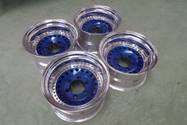 ล้อหยดน้ำ RAGUNA wheels Made in JAPAN 15x8.5 ล้อแยก2ชิ้น