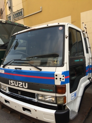 ขายหัวเก๋ง อีซูซุ ร๊อคกี้ ตาหวาน สภาพสวย ของญี่ปุ่น