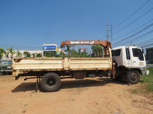 รถบรรทุก Hino ติดเครน รถบรรทุก Hino ติดเครน