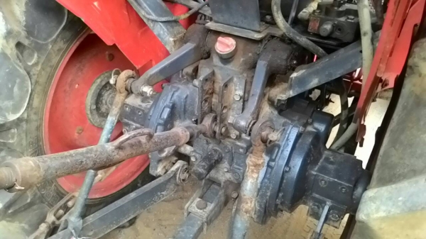 ขายรถไถ KUBOTA L2808 พร้อมอุปกรณ์หน้าหลัง รถไร่สภาพเดิมๆ