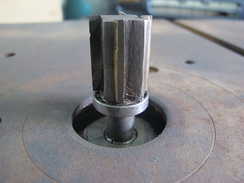 ขายเราท์เตอร์ตั้งพื้นพร้อมใช้สำหรับตกแต่งขอบงานไม้