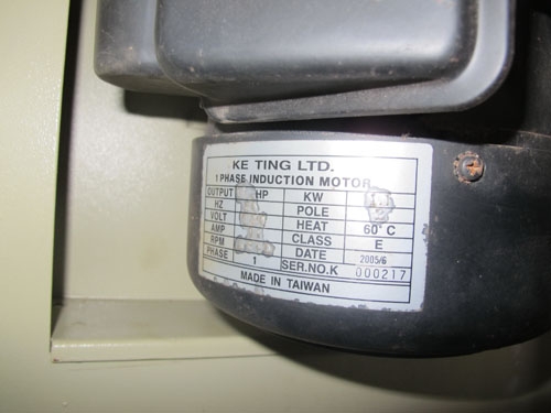 ขายเราท์เตอร์ตั้งพื้นพร้อมใช้สำหรับตกแต่งขอบงานไม้