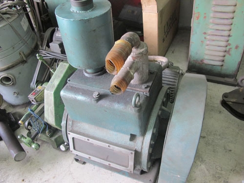 ขายเครื่องแวคคัมขนาดใหญ่พร้อมมอเตอร์7.5แรงใหม่ๆไม่เคยใช้งาน