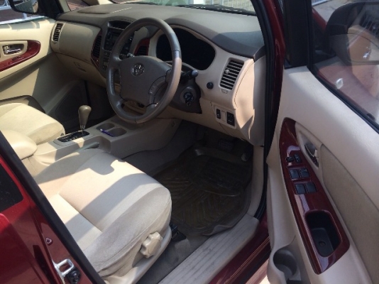 INNOVA 2.0 V เครื่อง ดีเซล เกียร์ออโต้