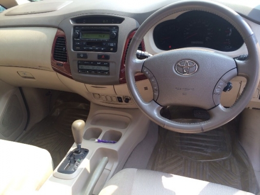 INNOVA 2.0 V เครื่อง ดีเซล เกียร์ออโต้