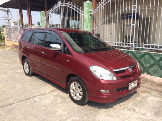 INNOVA 2.0 V เครื่อง ดีเซล เกียร์ออโต้