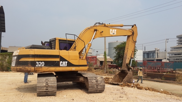 ขาย cat 320 v 2