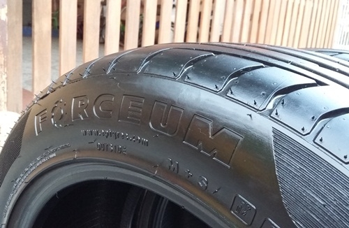 ยาง,215-55-17 FORCEUM OCTA ปี13แก่ๆสภาพเต็มหนึ่งคู่ 2,200 ยาง,215-55-17 FORCEUM OCTA ปี13แก่ๆสภาพเต็มหนึ่งคู่ 2,200