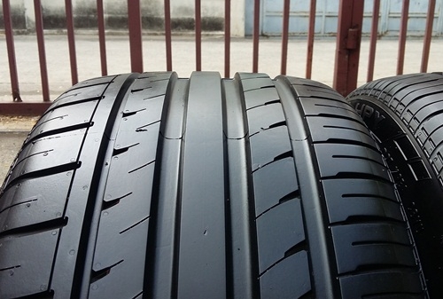 ยาง,255-35-19 GT'CHAMPIRO สภาพเต็มปลายปี13หนึ่งคู่ 4,200 ยาง,255-35-19 GT'CHAMPIRO สภาพเต็มปลายปี13หนึ่งคู่ 4,200