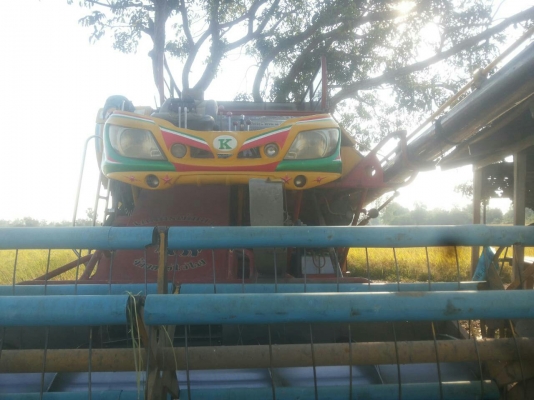 ขายรถเกี่ยวข้าว เจ้าช้างไวไฟ  850000 บาท