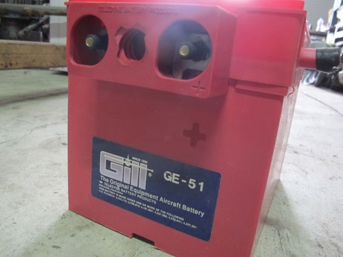 ขายแบตเตอร์รี่ใหม่24โวลล์ยี่ห้อGILL GE-51ของอเมริกา