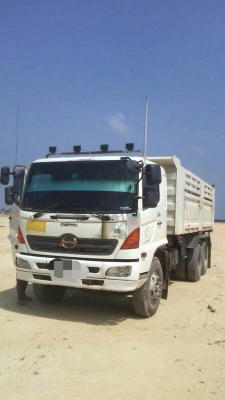 รถฮีโน่ 10 ล้อดั้ม 260 แรงม้า ปี 47. สนใจติดต่อ 081 - 6079515