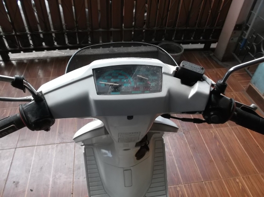 รถป๊อป ยามาฮ่า เครืองติดขี่ได้ปกติ สตาร์ทเท้ามือต้องไปเช็คเอา(ตอนนี้ยางหลังแตก)3500