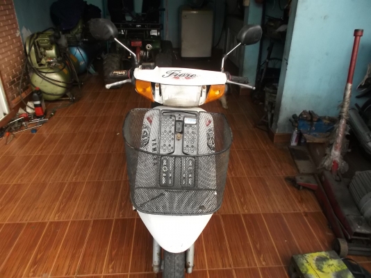 รถป๊อป ยามาฮ่า เครืองติดขี่ได้ปกติ สตาร์ทเท้ามือต้องไปเช็คเอา(ตอนนี้ยางหลังแตก)3500