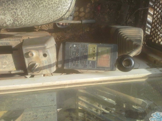 KOMATSU PC200-5 น้ำเงิน